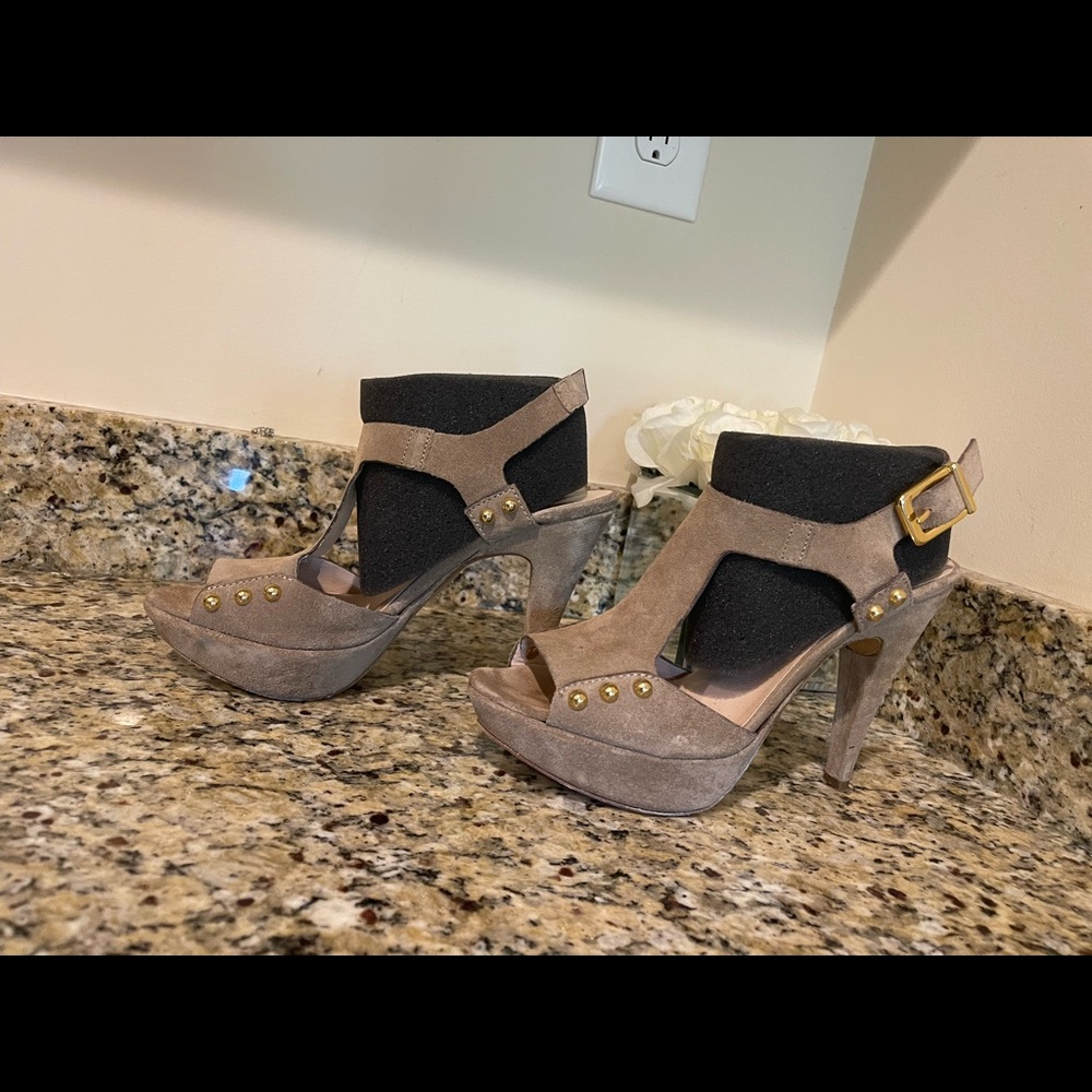 Gaston Lucioli Heels
